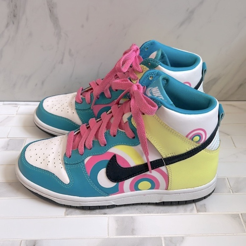 Nike Dunk High 'Ripples' Girls Size 4